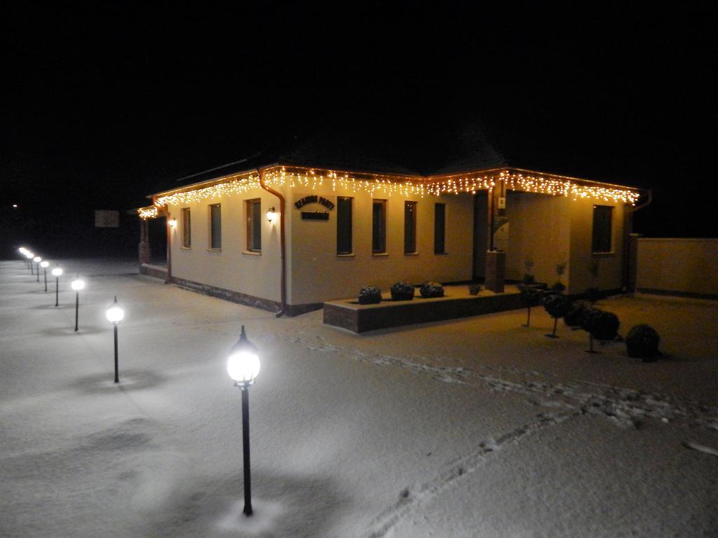 Szamos-Party Vendeghaz Hotel Olcsva Exterior foto